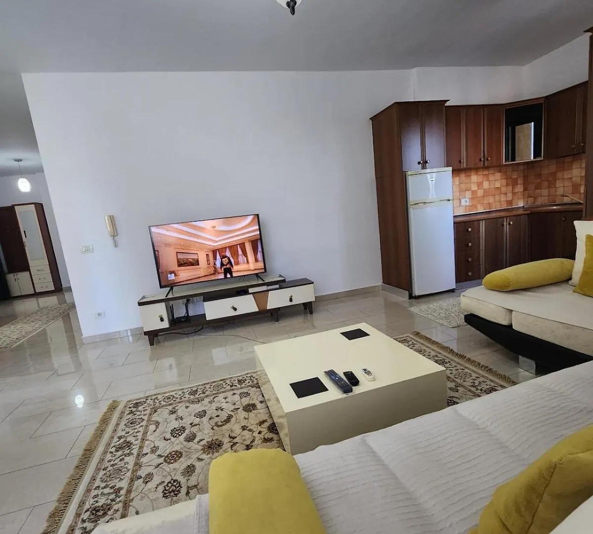 Apartment Mema House B&B Durres